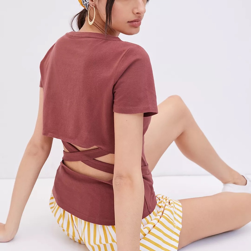 Maeve Backless Wrap Tee in Size Medium